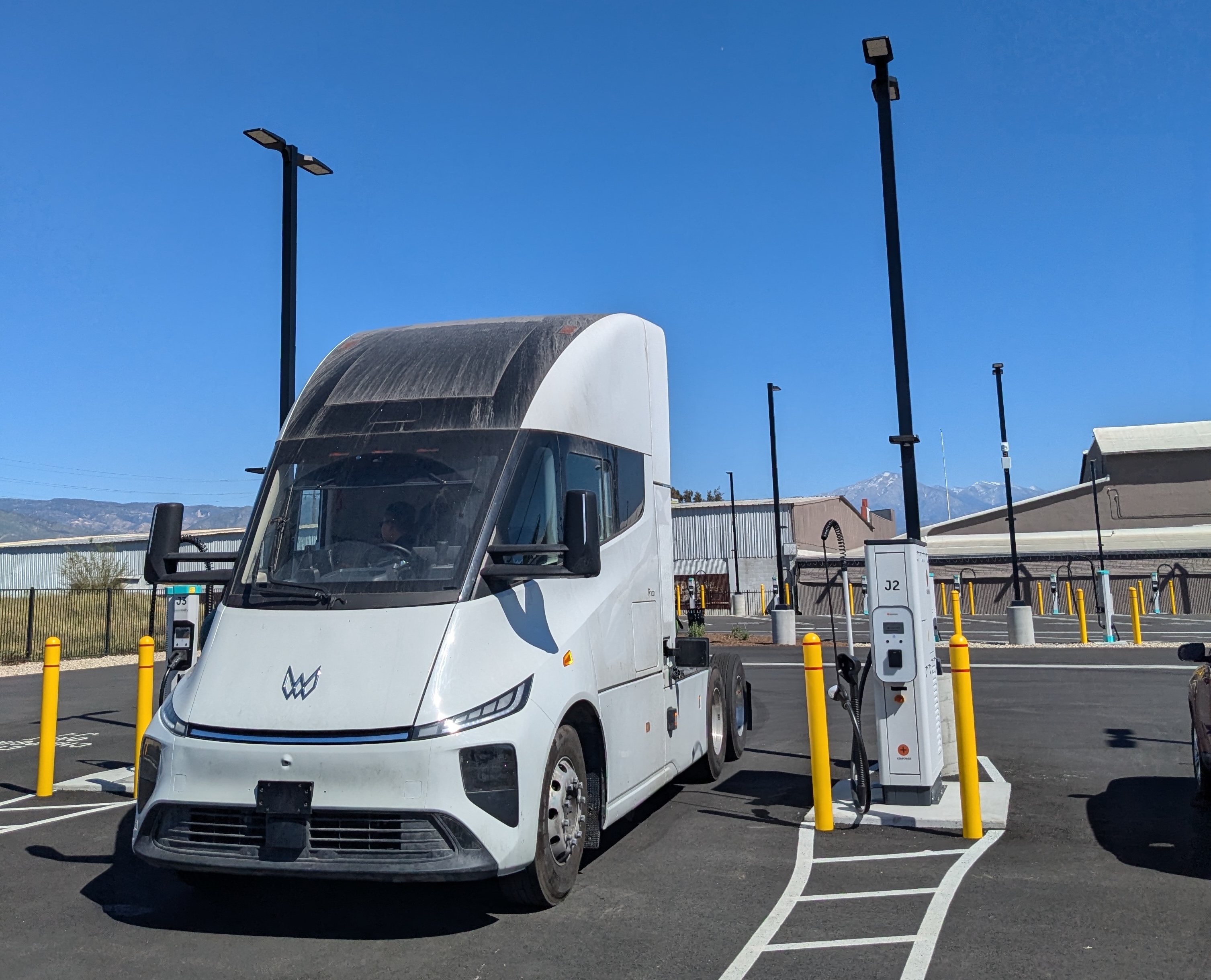 Kempower, Windrose, and EV Realty Validate Megawatt Charging System (MCS) Interoperability Under Real World Conditions